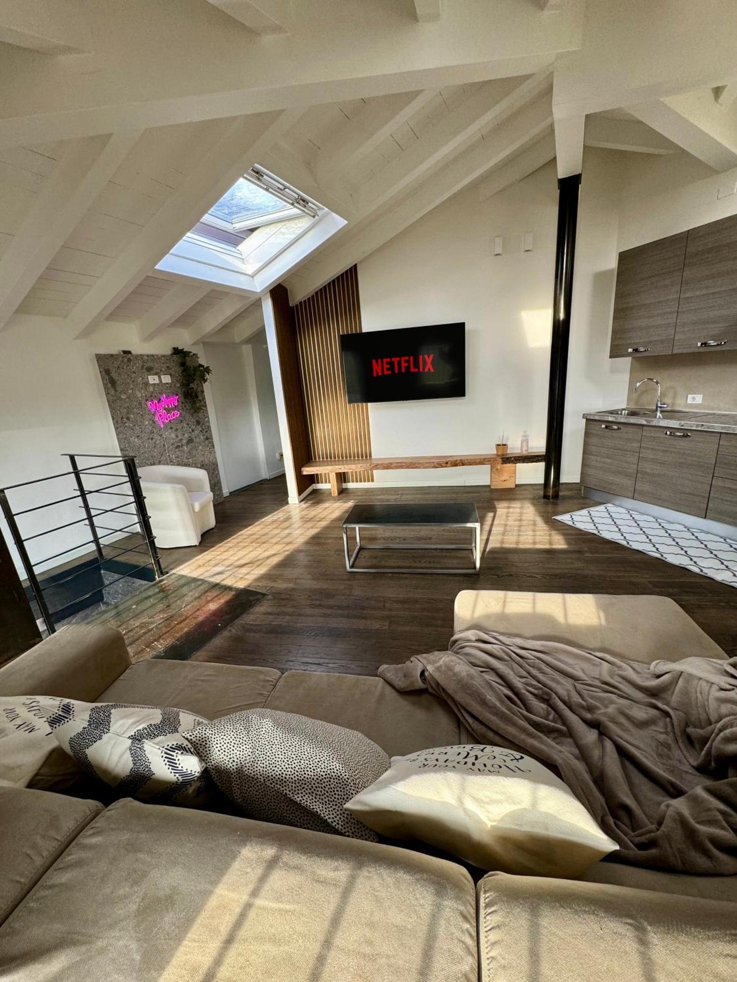 Bridge Apt Brescia - Netflix - Wifi Dış mekan fotoğraf