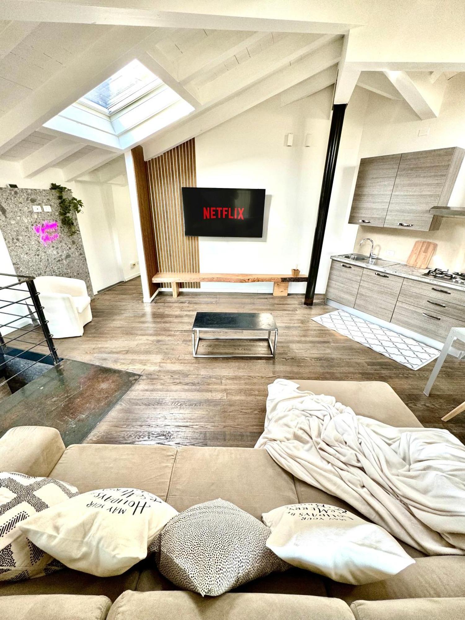 Bridge Apt Brescia - Netflix - Wifi Dış mekan fotoğraf